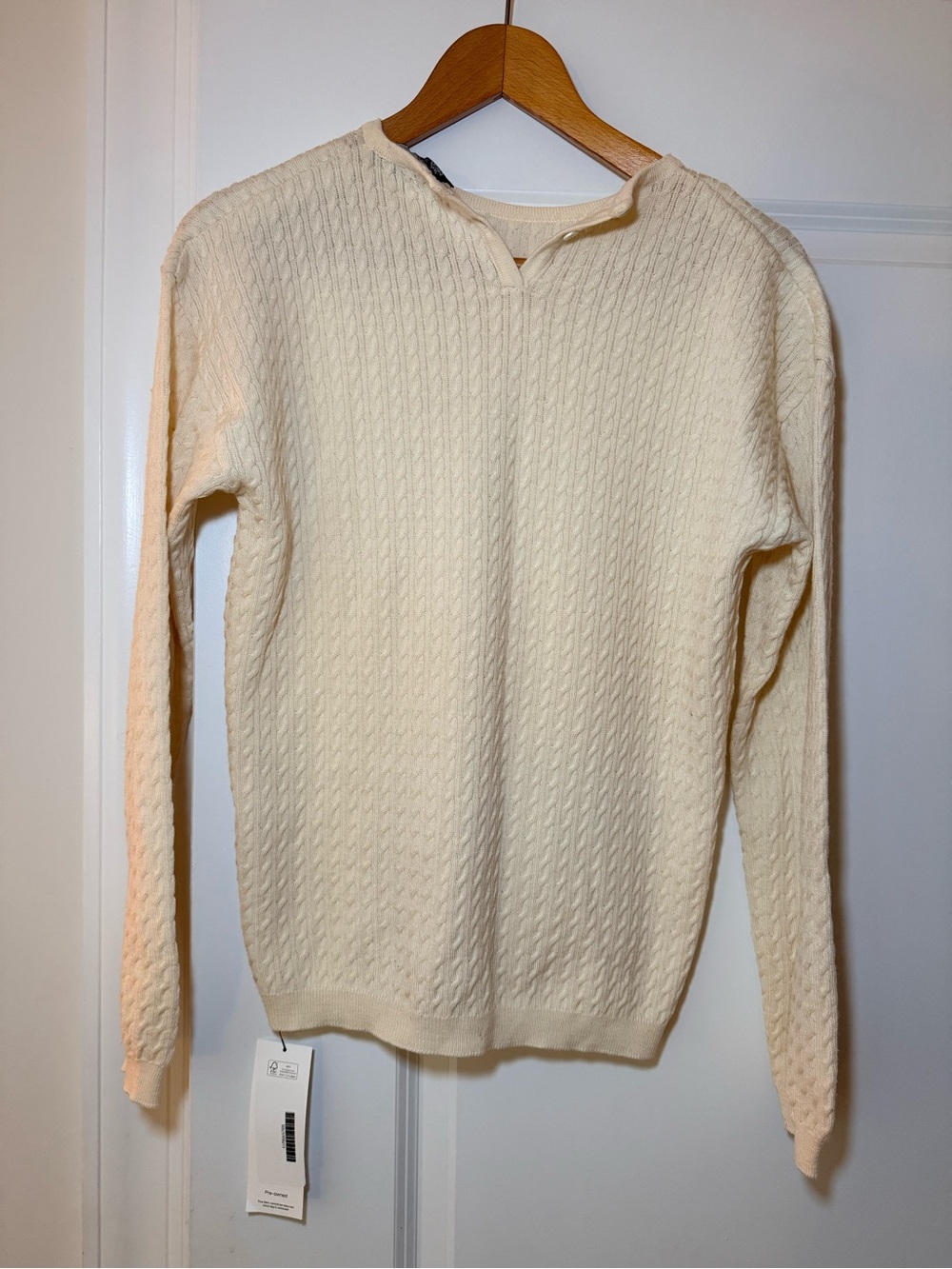 BURBERRYS Cream Cable-Knit Women's Sweater
